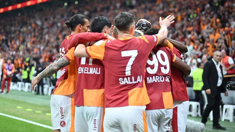 Süper Lig'de 13. hafta heyecanı: Galatasaray, Gençlerbirliği'ni konuk ediyor- Canlı anlatım