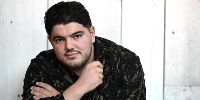 L’assassinat du petit frère du militant écologiste Amine Kessaci à Marseille suscite une forte émotion : « C’est un défi lancé à l’Etat de droit »