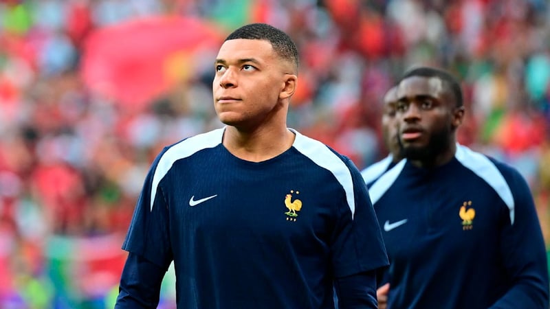 WM-Quali, Regionalliga, Frauen-Fußball - So sehen Sie Fußball heute live im TV