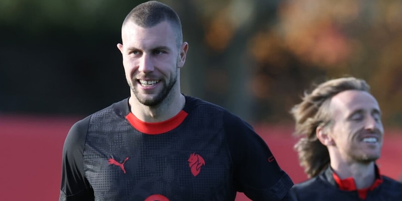 Milan, Pavlovic pazzo di Allegri: &quot;Vi dico il suo punto di forza. A Modric ho chiesto se...&quot;