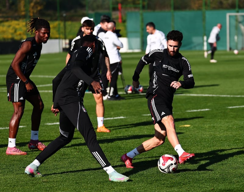Beşiktaş'ta çare Rafa Silva