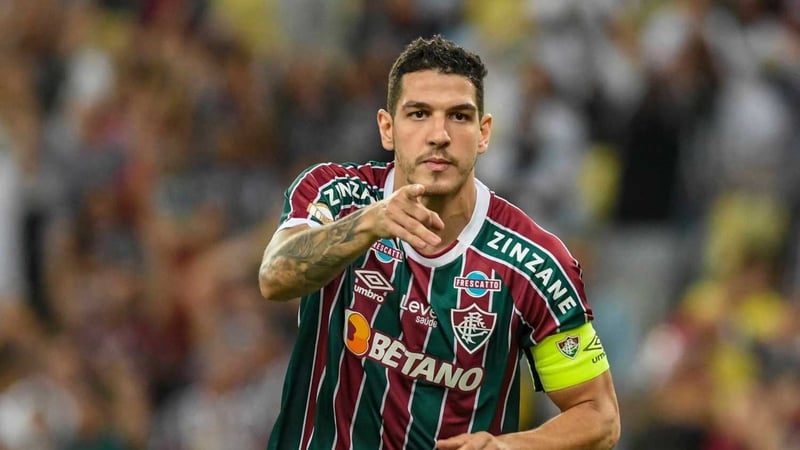 Galatasaray'dan Brezilyalı stopere kanca! Transferde 3 rakip var