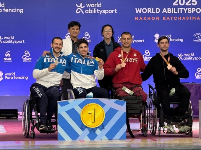 Hakan Akkaya'dan Tayland'da bronz madalya