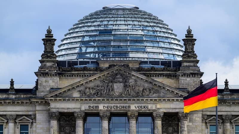 C'est le second plus fort endettement de l'histoire de l'Allemagne: le parlement valide un budget avec 98 milliards d'euros de dette