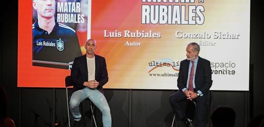 Luis Rubiales: Spaniens Ex-Verbandschef bei Buchvorstellung mit Eiern beworfen - von seinem Onkel?