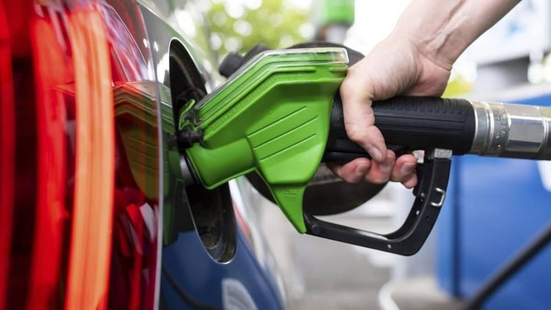 Akaryakıtta tablo değişti: Benzine zam geldi