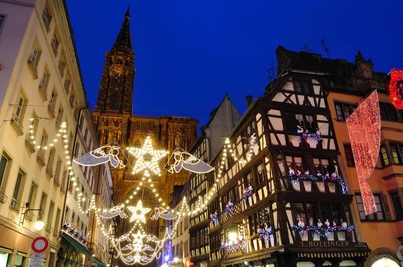 Strasbourg : une enquête ouverte après la découverte d'une arme près du marché de Noël