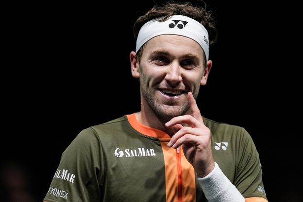 Tennis star with mega net worth buys sisters a PENTHOUSE each as early Christmas present