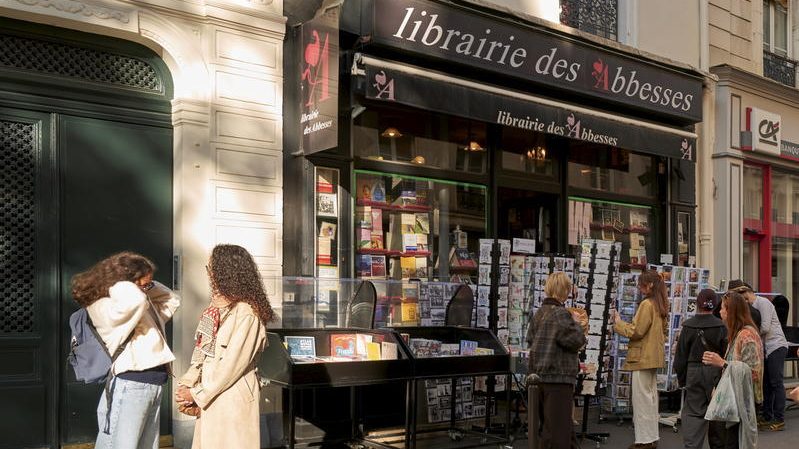 Municipales 2026 : pourquoi la droite parisienne s’oppose à une subvention de 500 000 euros destinée aux librairies indépendantes