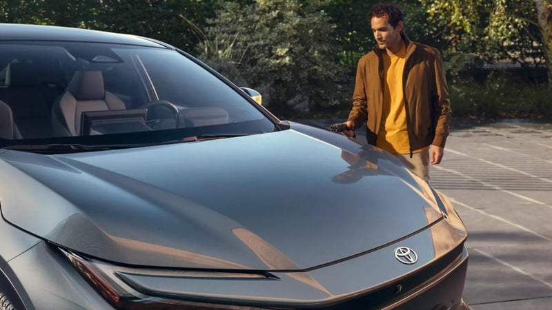 Este SUV japonés se postula como uno de los coches favoritos del 2026: un Toyota 100% eléctrico