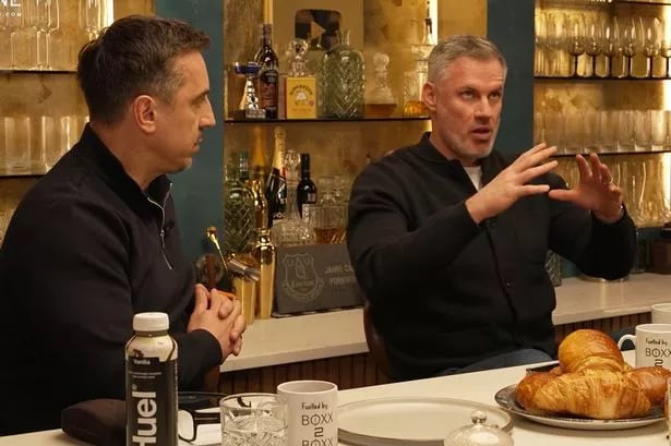 Jamie Carragher left 'in trouble' after Gary Neville's Man Utd comment and 'Sky call'