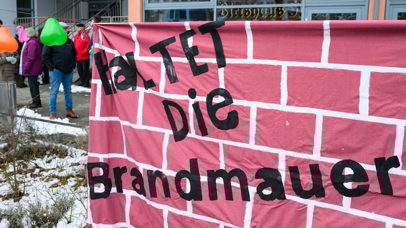 Gunnar Schupelius – Offen Gesagt - Die „Brandmauer“-Taktik stößt viele Wähler ab!