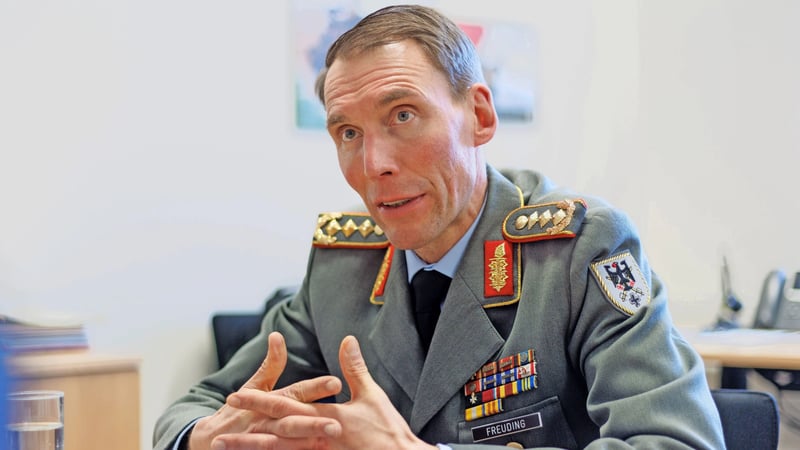 General Freuding: „Wir sind bereit für den Fight tonight“