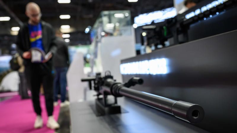 Milipol : Emmanuel Macron change d’avis et invite les entreprises israéliennes, malgré le génocide à Gaza