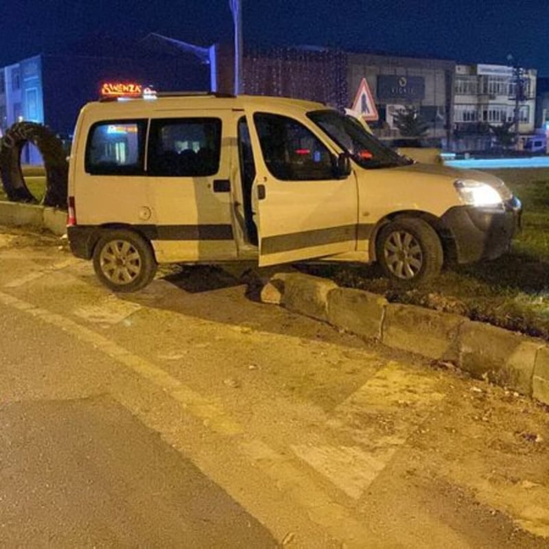 Polisten kaçan 16 yaşındaki çocuk, kaza yapınca yakalandı