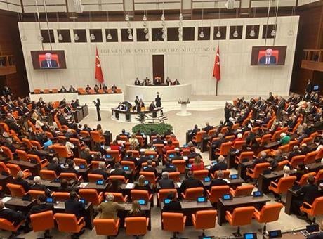 TBMM’de kritik hafta! Turizmden vakıflara, deprem bölgesinden güvenliğe kadar peş peşe düzenlemeler masada