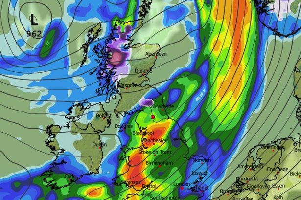 Exactly when snow bomb will hit UK as maps show cities and towns buried in white