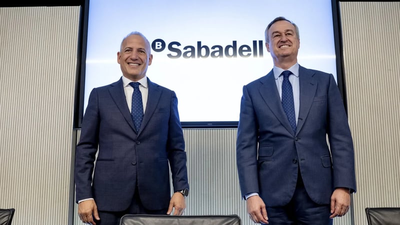 Banco Sabadell descarta compras fuera de España con el futuro del CEO de su filial británica en el aire