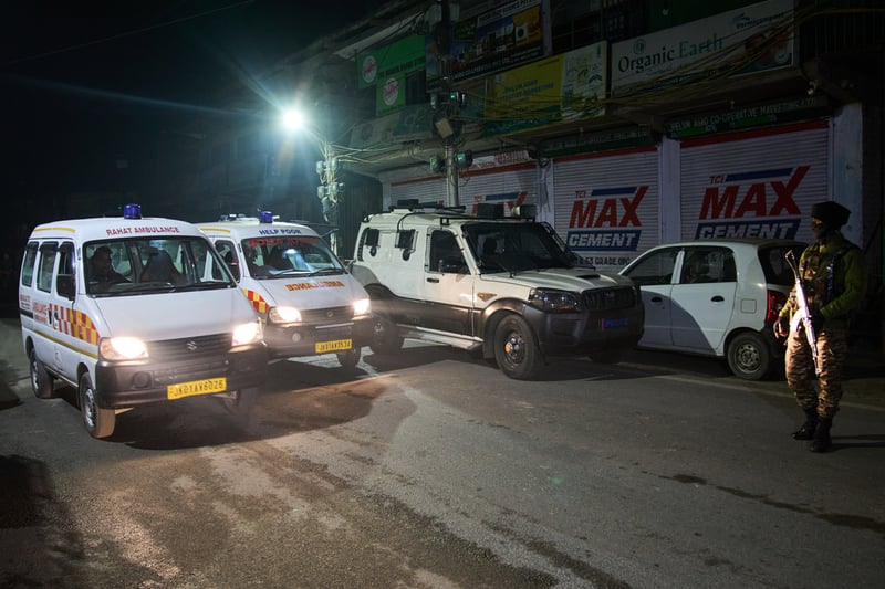 Keşmir'de karakolda patlama: 9 ölü, 29 yaralı