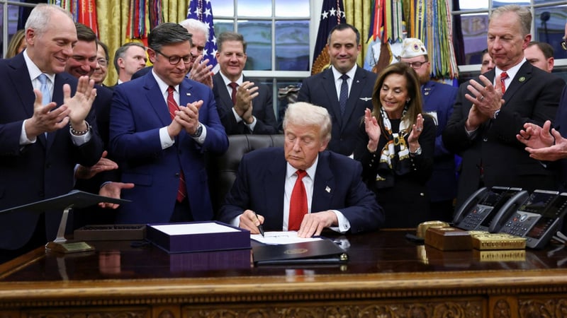 Liveblog USA unter Trump: Ende des längsten Shutdowns: Trump unterzeichnet Übergangshaushalt