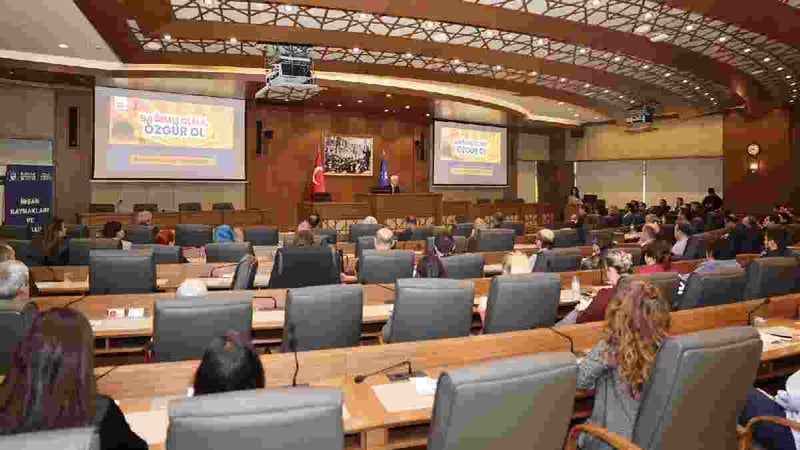 Bursa Büyükşehir, bağımlılıkla mücadelede öncü rol oynuyor