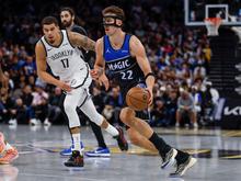 Basketball: NBA: Wagner und da Silva überragen - Schröder degradiert