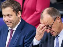 Hitzige Debatte um Rentenpaket: Koalitionsspitzen lehnen Verschiebung vehement ab, Grüne wollen nicht zustimmen