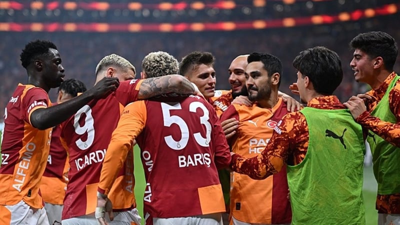 Galatasaray nefes kesen maçta kazandı liderliği bırakmadı!