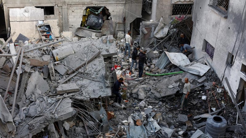 Ninguna guerra contra la poesía