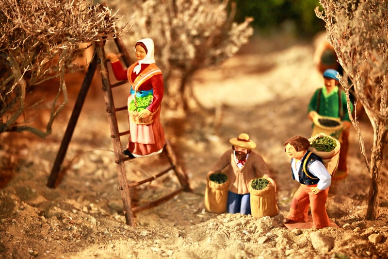 Manifestation en marge de l’installation d’une crèche de Noël dans l’enceinte de la mairie de Béziers
