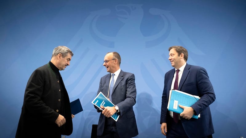 Regierung plant XXL-Rentenreform - Müssen bald auch Beamte in die Rentenkasse zahlen?