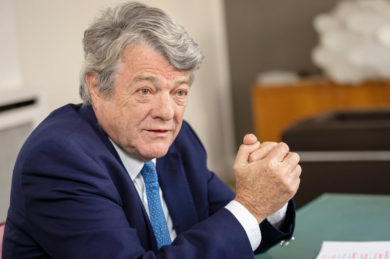 «On perd déjà des enfants : le petit Élias, la petite Philippine, le petit Mehdi», réagit Jean-Louis Borloo après les propos du chef des armées