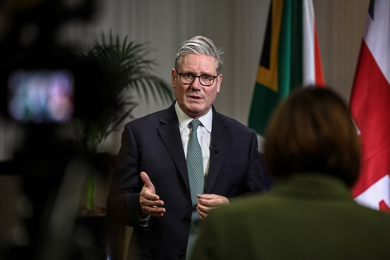 Starmer and Trump agree teams will work together on Ukraine peace plan