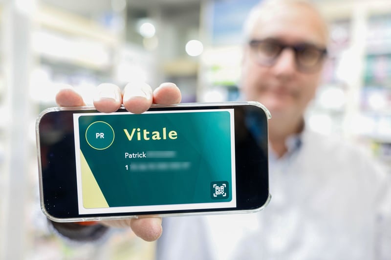 Carte Vitale dématérialisée : comment l’activer sur son téléphone ?