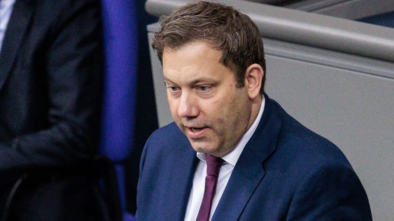 Alterssicherung: Klingbeil verteidigt Aktivrente: „Diese Koalition liefert“