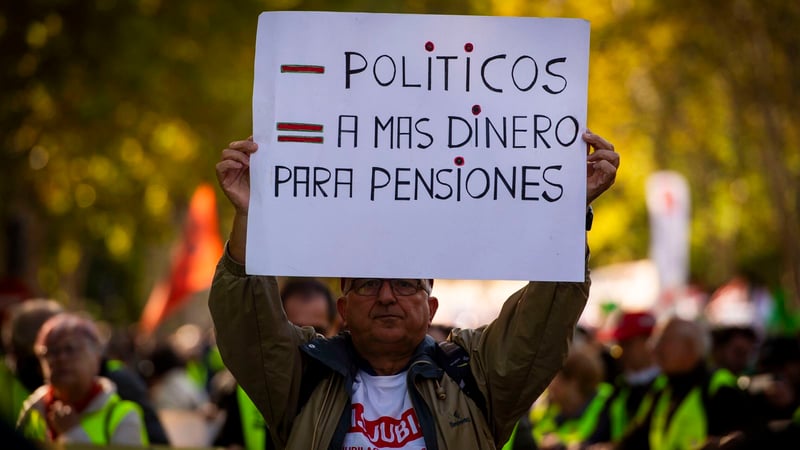 Las pensiones subirán finalmente un 2,7% en 2026 con el IPC de noviembre en el 3%