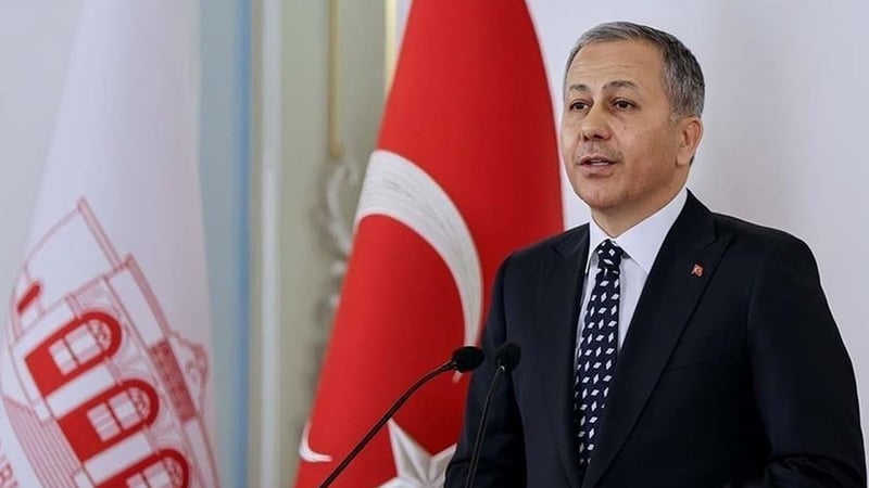 Bakan Yerlikaya'dan Özgür Özel'e sert yanıt: Kimsenin haddi değil