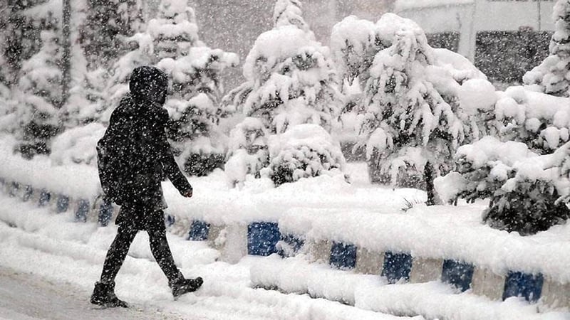 Meteoroloji'den sağanak ve kar yağışı uyarısı: İl il alarm verildi