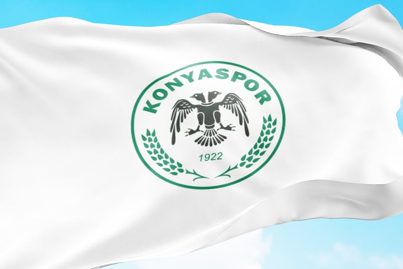 Konyaspor'da iki yönetici istifa etti