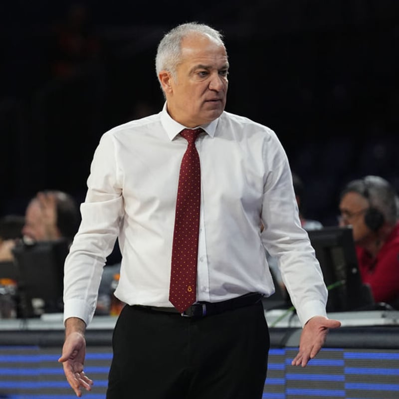 Galatasaray'da Ekrem Memnun dönemi sona erdi!