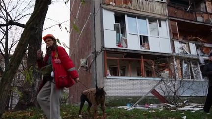 Guerre en Ukraine : six morts à Kiev dans une attaque russe