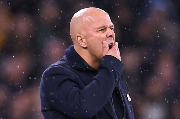 Liverpool handed transfer warning as surprise ex-Arsenal alternative offered