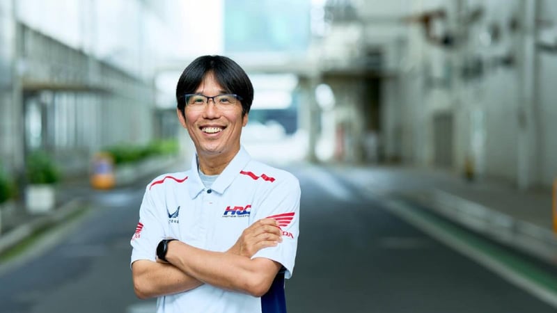 Mikihiko Kawase, director técnico Honda HRC MotoGP: "Uno de los avances más importantes ha venido del motor. Trabajamos no solo en la velocidad punta, sino también en la entrega de potencia para que sea más manejable"