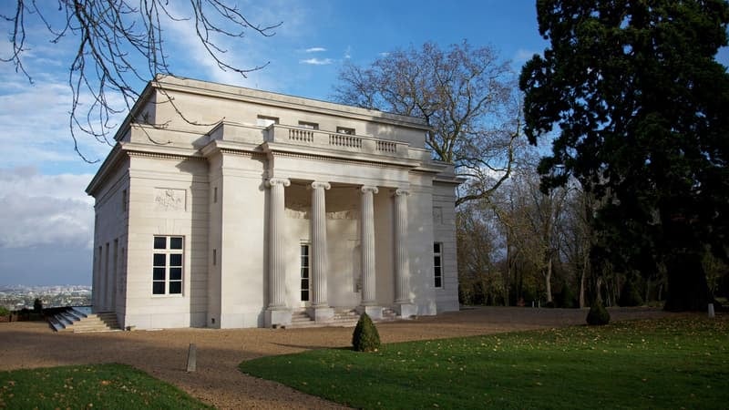 Le milliardaire Xavier Niel s’offre pour 38,7 millions d’euros ce palais dans lequel Louis XV rencontrait son amante, la comtesse du Barry