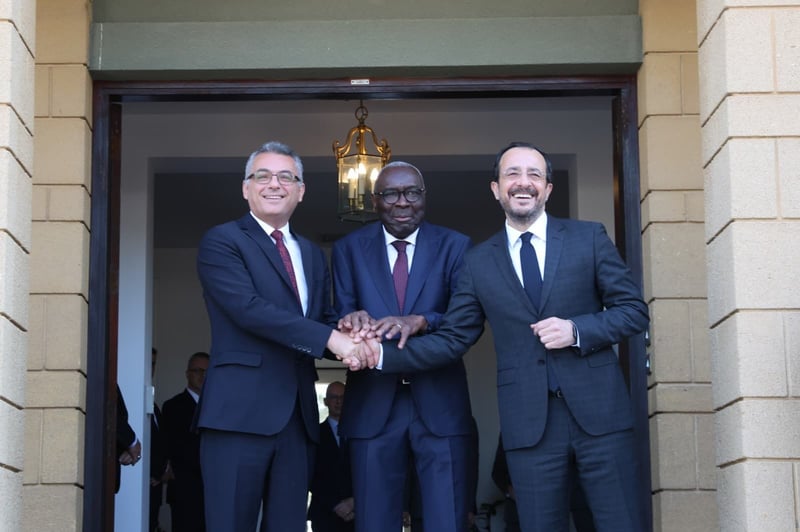 8 yıl sonra bir ilk: KKTC Cumhurbaşkanı Tufan Erhürman, Kıbrıslı Rum lider Nikos Hristodulidis görüştü