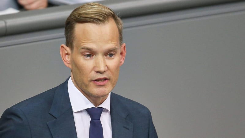 Hendrick Streeck kritisiert Überversorgung: Hochbetagte oft "tot operiert"