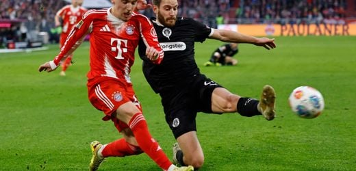 Fußball-Bundesliga: FC Bayern mit Mühe gegen FC St. Pauli, Sandro Wagner erlebt Debakel zum Geburtstag