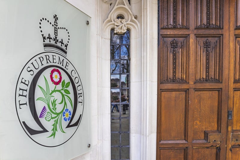 Irlande du Nord : la Cour suprême juge que l’enseignement religieux bafoue les droits humains