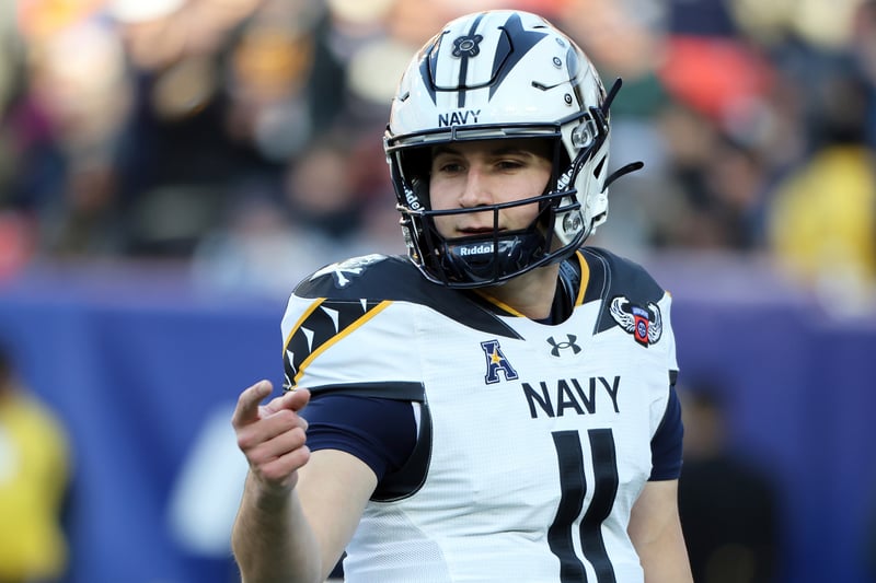 USF vs. Navy prediction: Odds, picks, best bet for Saturday’s AAC headliner