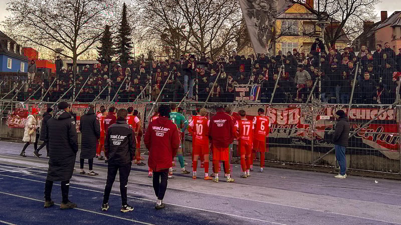 Dicke Luft vorm Derby - Erfurt-Profis müssen zum Fan-Rapport